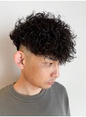 スペインカールスパイラルパーマ外国人風パーマフェードカット