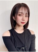30代大人かわいい外ハネミディアム × ミルクティーベージュ