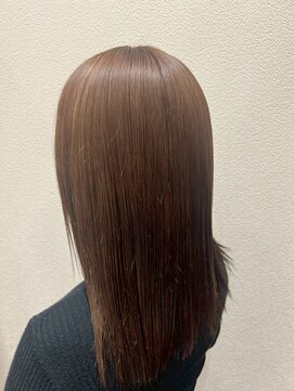 アクセ 20代30代40代大人可愛いベージュナチュラルストレートミディ