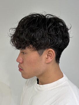 ニアウ 伊勢崎連取店(Niau) [MEN’S HAIR/波巻ツイストスパイラル/フェザーパーマ/伊勢崎]