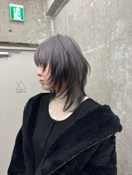 オーン 渋谷(OOn) ラベンダーシルバーとブラックのエンドカラー