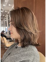 ビュートリアム 七里ヶ浜(BEAUTRIUM)&nbsp;ハイライトブリーチで透明感と顔周りレイヤーで小顔に♪