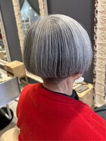 エムサロン(emu salon)&nbsp;白髪ぼかし/グレー/大人ショート