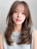 アグノス 青山(Agnos)&nbsp;イメチェン前髪レイヤーカットピンクベージュアンブレラカラー