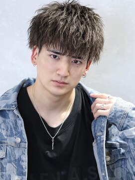 men's salon es. 新宿 メンズカット/メンズパーマ/メンズヘア【メンズサロン エス】 ニュアンスパーマ/波巻きツイストスパイラル[新宿/メンズ/men's]