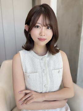 アナ ラーナ(Anna Lanna) 艶髪 ミディアムくびれヘアー【野呂朱里】