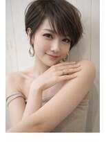 アンカー バイ ラフ(anchor by Laf)&nbsp;大人かわいい小顔ひし形ショートボブ20代30代40代