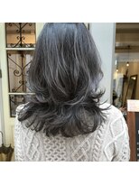 マウロア(MAULOA)&nbsp;“ふんわりミディ×ブルージュ”中西英美子