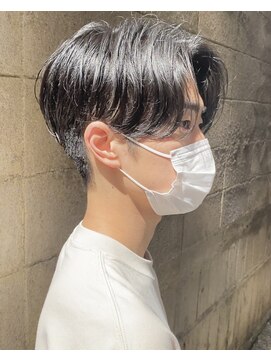 ガーデンヘアー(Garden hair) 【中鉢】刈り上げ センターパート 前下がり