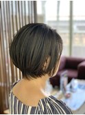 耳かけ前下がりショートボブ/あごラインショート/アッシュカラー