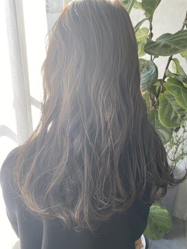 ティティ(TiTi) ベージュロング[TiTi_福田りの]