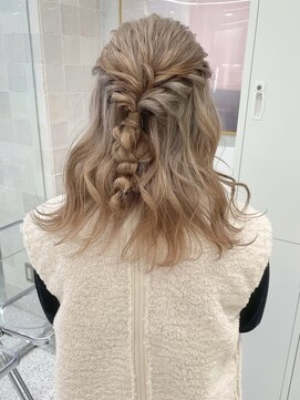 ローウェ 渋谷(Louwe) ライブヘアセット♪《misaki》