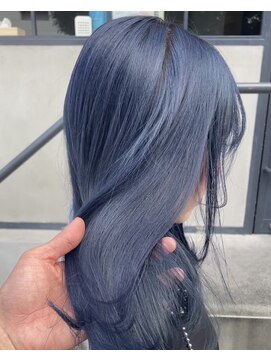 イキプラスディードットログ 大和八木駅前店(ikii+D.Log) ネイビーブルー ツヤ髪 ロング 奈良 橿原 大和八木