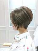 前髪無しの前下がりショートボブ