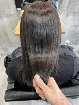 ネウィ 所沢(newi) 艶ストレート