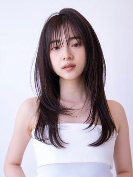 イルハバナ 渋谷(ill HAVANA) 20代30代　大人かわいい　レイヤーカット　前髪　透明感カラー