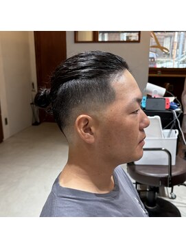 ミオ リベル(Mio'' LIBER) マンバンパーマ