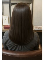 スローネ(THRONE)&nbsp;艶カラー／髪質改善／新宿／20代30代40代