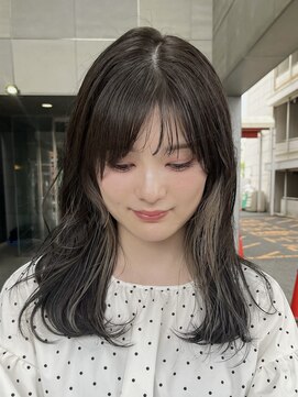 マッシュ アドベ 八戸ノ里(MASHU ADOBE) インナーカラーで魅せる大人ミディアム