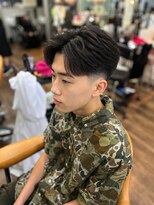 リッツファミリーズ ニコ本原店(RIT FAMILY Z)&nbsp;センターパート　メンズスタイル