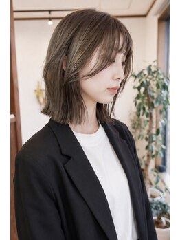 ロスカ(Loska)の写真/顔周りレイヤーと骨格に合わせたカットで、柔らかく垢抜けた印象へ
