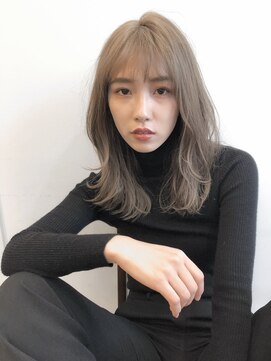 シェノン 西梅田(CHAINON) 前髪/レイヤーカット/ハイトーン/グレーベージュ/髪質改善