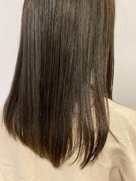 アンテシニヨン(Un the Shiniyon) 髪質改善トリートメント☆触りたくなるサラサラヘアに