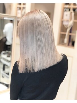 エリーツ 表参道(elyts) 【表参道elyts】ツルスタイル22