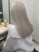 ロウル 渋谷(LOWRL)&nbsp;ホワイトミルクティー/ケアブリーチカラー