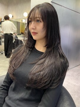 シティ(CITY) ブラウンカラー　レイヤースタイル　韓国ヘア