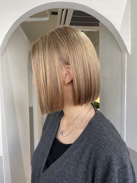 ジーナ 渋谷神南(Zina) 【Kaede】大人気ヘイリーボブ/ブリーチ1回カラー