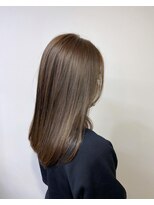 リラ バイ クオーレ(LIRA by CUORE)&nbsp;サラ艶ストレート