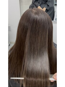 グラム 岡崎北店(gram) 極艶縮毛矯正