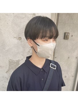 イチサンサン(/ 133) マッシュショート × 刈り上げ  [room02]