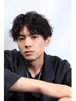 ネイビー(NAVY)&nbsp;大人セクシー 波巻きパーマ 刈り上げマッシュ