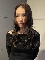 ヘアーアイストゥーレ(HAIR ICI TRE)&nbsp;ロングレイヤーダークブラウン暗髪夏カラーミルクブラウン