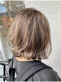 ミルクティーベージュ