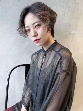 アイティーバイアルバム 下北沢店(IT by ALBUM) らふパーマショート_ホワイトグレージュネビージュ_49101