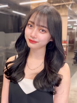 アリュウル 表参道(ALLURE) 韓国ヘアくびれヘア＊顔まわりカット 黒髪ブルーブラック ツヤ髪