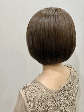 エヌポータル(N portal) ショートボブ 前下がり目指し中のボブ ビフォー付き