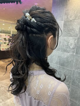 ガニー 流山おおたかの森(GANNI) ハーフアップアレンジ【HIROMI】