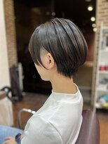 ヘアーアンドメイク ビス(HAIR&MAKE bis) ショートカット/ひし形/ショートボブ/30代/40代/50代