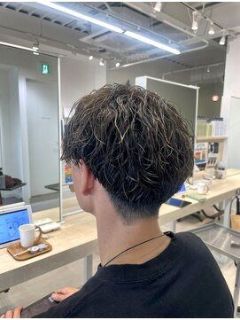 バーチ バイ クロップエス(BIRCH by crop es) 朝のスタイリングを楽に!ツイストスパイラルパーマ