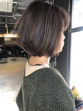 マノン バイ エイチ(MANON by H) グラBOBスタイル