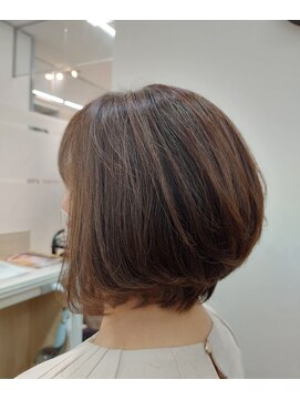 イチゴ ICH GO 武蔵新城店 40代~50代 ショートボブ