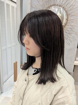 ポジ(poji) グレージュ　艶髪　髪質改善　ブリーチ　ピンクベージュ　艶髪