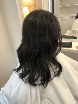 テイスティ プライム(tasty prime) ポニーテールが可愛い長さ