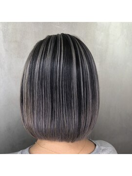 テテ(TETE) バレイヤージュ グレー 長堀橋×心斎橋