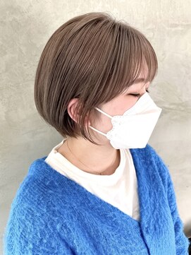 ペスカ 長町南店(pesca) ミルクティーベージュ×ショートボブ (1.2bleach) OIKAWA
