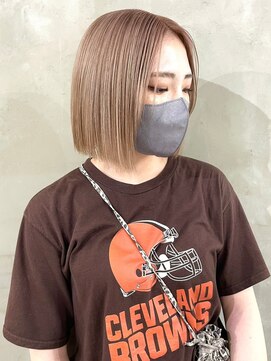 ゲーム 渋谷店(GAME) ダブルカラーミルクティーベージュカラーブリーチ丸みショート